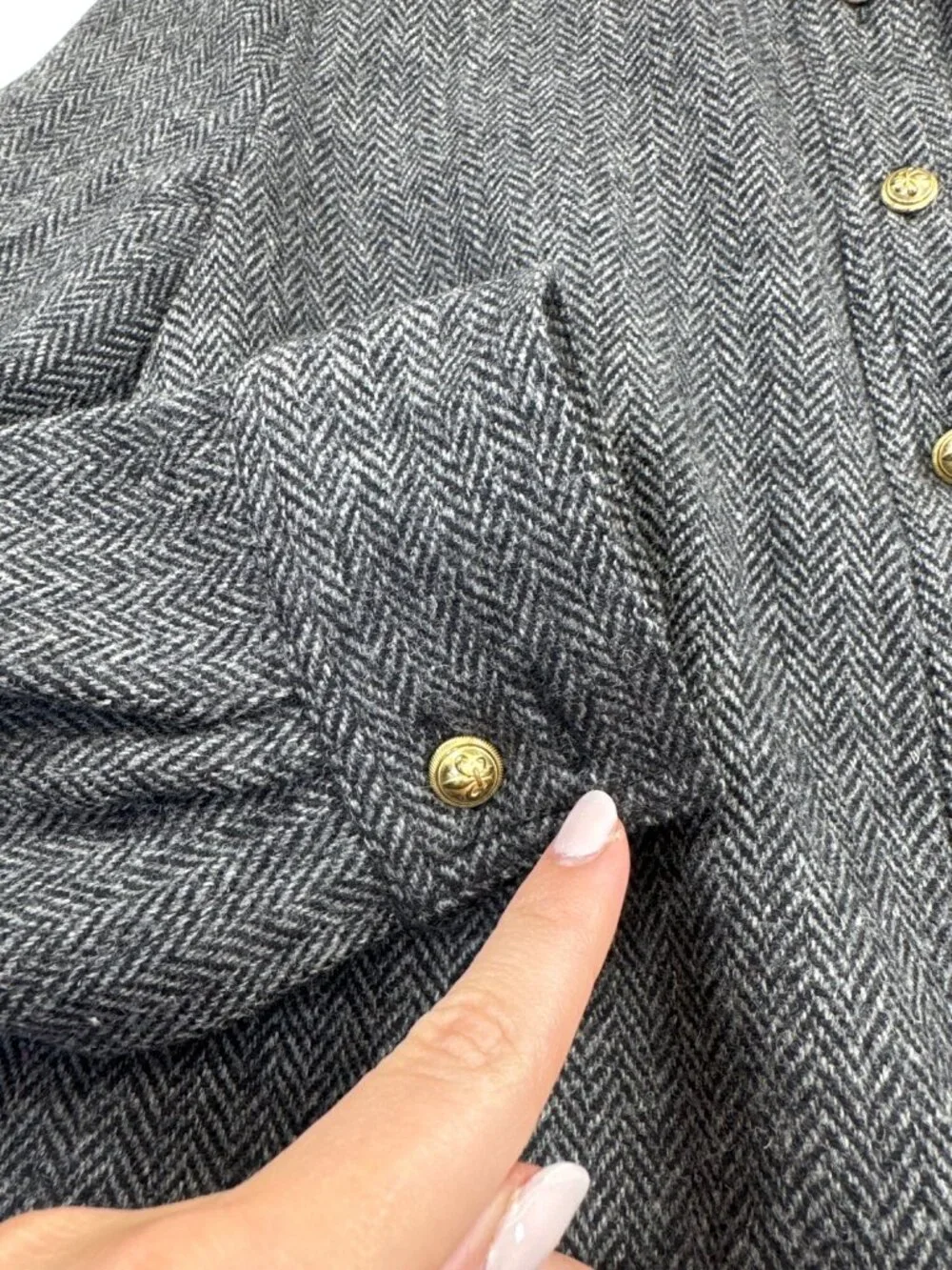 J.Crew Wool Herringbone Shirt Dress Size 00 Gray Gold Button Classic Minimalist